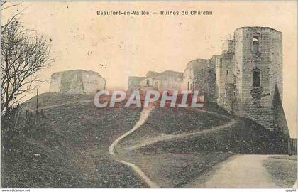 CPA Beaufort en Vallee Ruines du Chateau