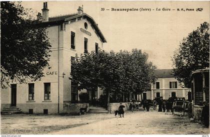 CPA BEAUREPAIRE - La Gare (392276)