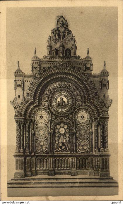 CPA Beauvais Horloge