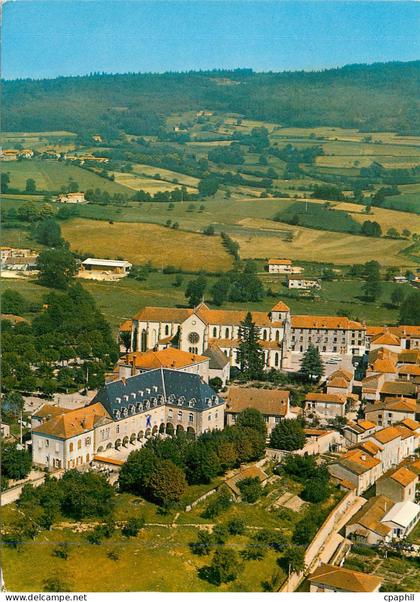 CPM L 94211 belmont de la loire (loire) altitude 580 metres la maison familiaile