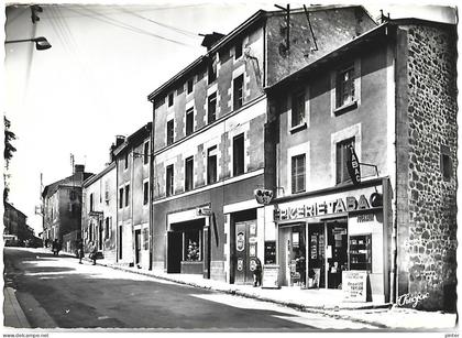 BESSINES SUR GARTEMPE - Rue Principale