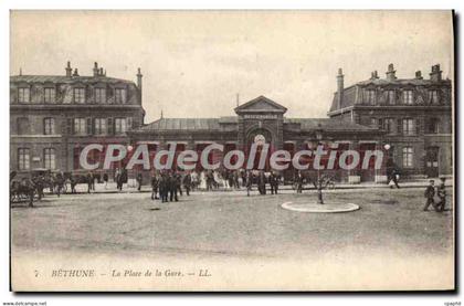 CPA Bethune La Place De La Gare