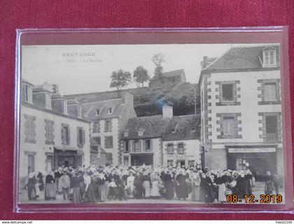 CPA - Binic - Le Marché