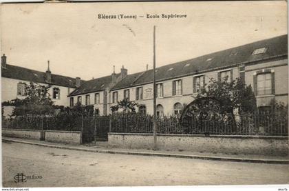 CPA AK Bleneau Ecole Superieure FRANCE (1176037)