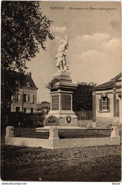 CPA Bleneau Monument aux Morts (1478284)
