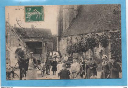 28 EURE ET LOIR - BLEVY Un jour de Marché