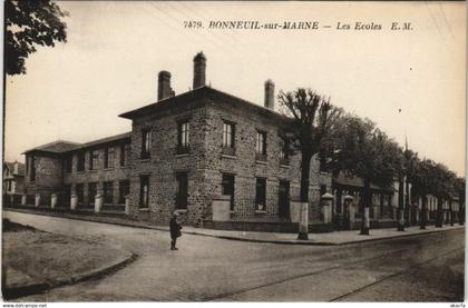 CPA BONNEUIL-sur-MARNE - les ecoles (146888)