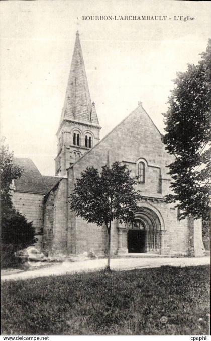 Bourbon l'archambault CPA L'eglise