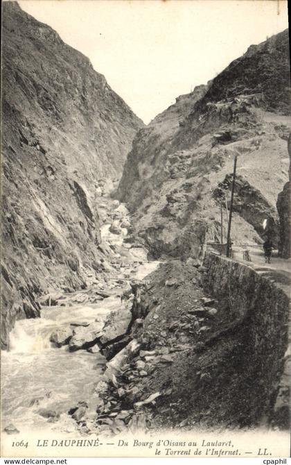 CPA La Dauphine du Bourg d'Oisans au Lautaret le Torrent de l'Infernet