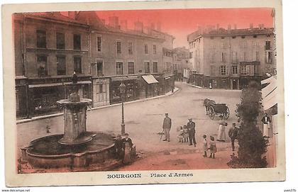 BOURGOIN - Place d'Armes (colorisée)