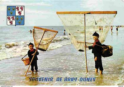59 - Bray Dunes - Pecheurs de Crevettes - Enfants - Blasons - Plages - CPM - Voir Scans Recto-Verso