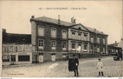 CPA BRAY-sur-SOMME Hotel de Ville (18153)
