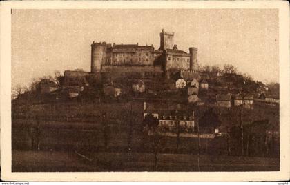 Pres de Bretenoux - Chateau de Castelnau - CPA