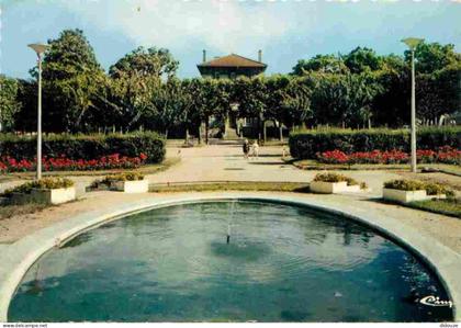 Carte Postale - 91 - Brétigny sur Orge - Square Anatole-France - Carte Dentelée - CPSM grand format - Voir Scans Recto-V