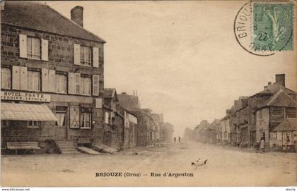 CPA BRIOUZE Rue d'Argenton (151115)