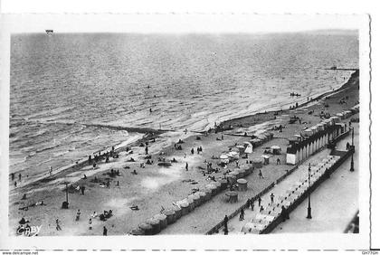 CPA CABOURG -la plage