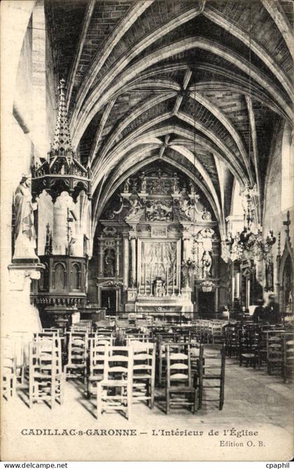 Cadillac sur Garonne CPA Interieur de l'eglise