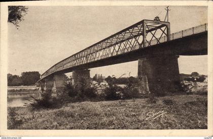 CPA Cadillac Le Pont