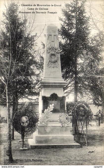 CPA Cimetiere de Mourmelon le Grand Camp de Chalons Monument du Souvenir Francais Militaria