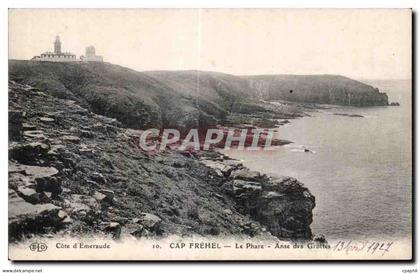CPA Cap Frehel Le Phare Anse des Grottes