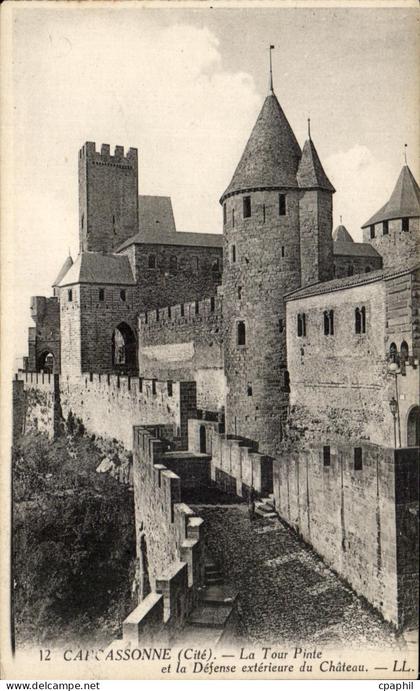 CPA Cite De Carcassonne La Tour Pinte