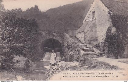 CERNAY LA VILLE(LAVEUSE)