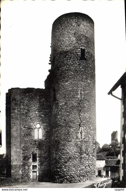 CPA Chalus Hte Vienne La Tour du Fort