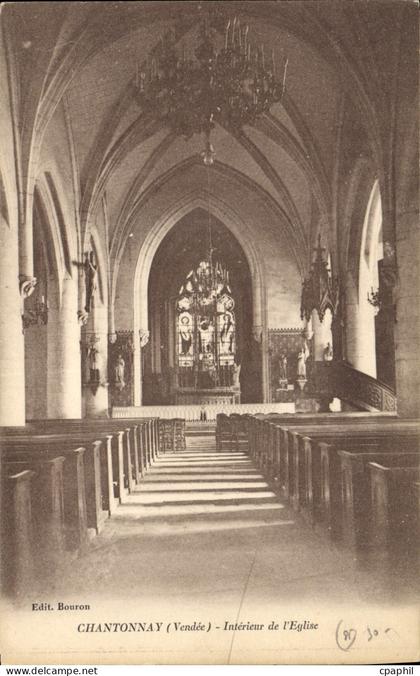 CPA Chantonnay Vendee interieur de l'eglise