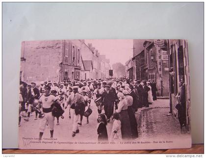 CHATEAUBRIANT (LOIRE ATLANTIQUE) LES FETES. LE SPORT. CONCOURS REGIONAL DE GYMNASTIQUE. 19 JUILLET 1914. LE DEFILE .....