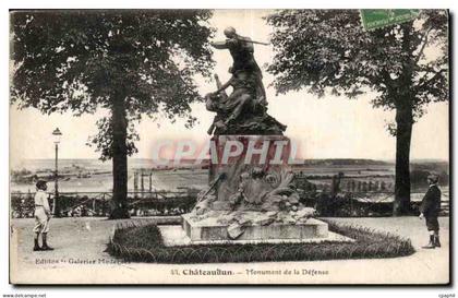 CPA Chateaudun Monument de la defense