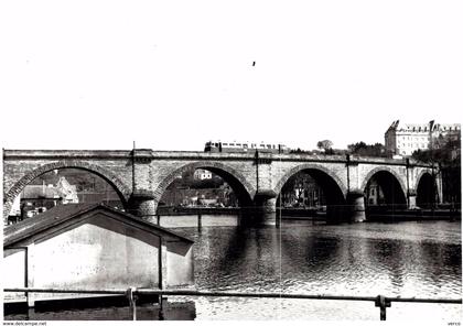 PHOTOS de la Ligne CHATEAULIN - CARHAIX (Voie métrique)