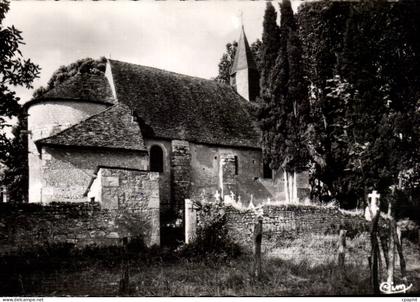CPA Chauvigny Eglise romane de St Pierre Les Eglises