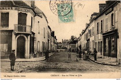 CPA CHEROY - Rue de l'Hotel de Ville (357699)