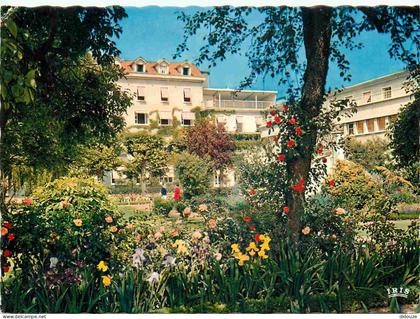 Carte Postale - 94 - Chevilly-larue - Vue du parc - Fleurs - Carte dentelée - CPM - Voir Scans Recto-Verso