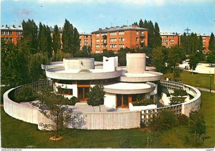 CPM Clamart (Hauts de Seine) la Bibliotheque