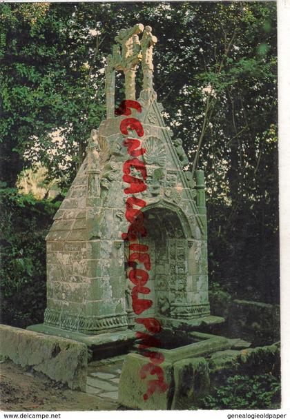 56- CLEGUEREC- LA FONTAINE DE LA TRINITE