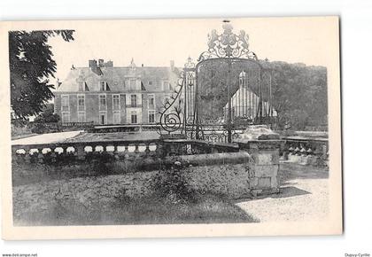 CLERE LES PINS - Château de Champchevrier - très bon état