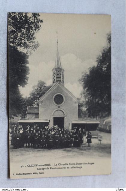 Clichy sous Bois, la chapelle ND des Anges, groupe de pensionnaires, Seine saint Denis 93