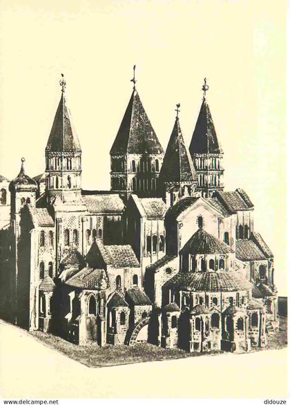 Carte Postale - 71 - Cluny - Abbaye de Cluny - Eglise Abbatiale - Ensemble Sud-Est - Maquette de reconstitution - CPM -