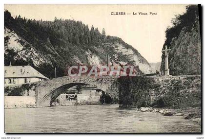 CPA Cluses Le Vieux Pont
