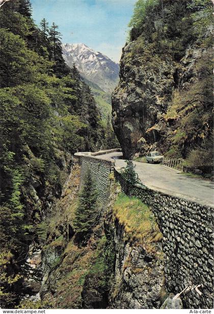 64 COL DU SOMPORT LE GOUFFRE AU BARRAGE DU LAC D ANGLUS