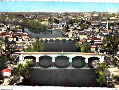 Carte POSTALE Ancienne de   CONFOLENS