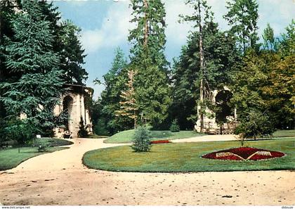 Carte Postale - 77 - Coulommiers - Le Parc des Capucins - Les Ruines - Flamme Postale de Coulommiers - CPM - Voir Scans
