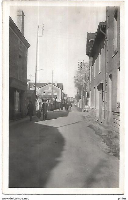 COULONGES SUR L'AUTIZE - Rue de Parthenay