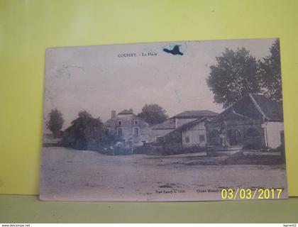 COUSSEY (VOSGES) LES FONTAINES. LA PLACE