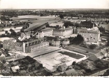 CREHEN : LA DIVINE PROVIDENCE ET LE PENSIONNAT DE L'IMMACULEE CONCEPTION