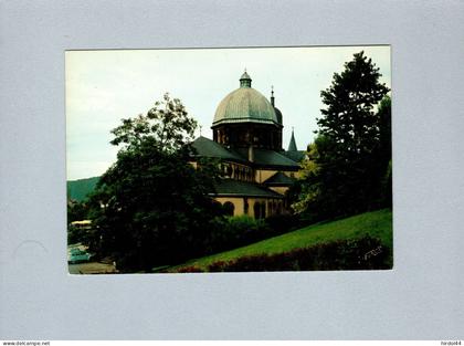 Creutzwald (57) : église du Centre