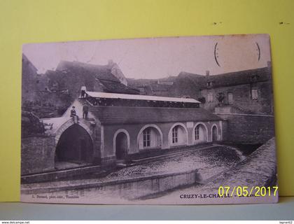 CRUZY-LE-CHATEL (YONNE) LE LAVOIR.