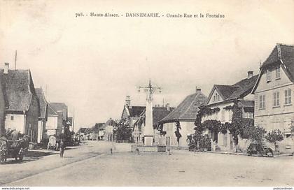France - DANNEMARIE - Grande-Rue et la Fontaine - Ed. Chadourne