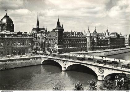 75 - PARIS LA SEINE